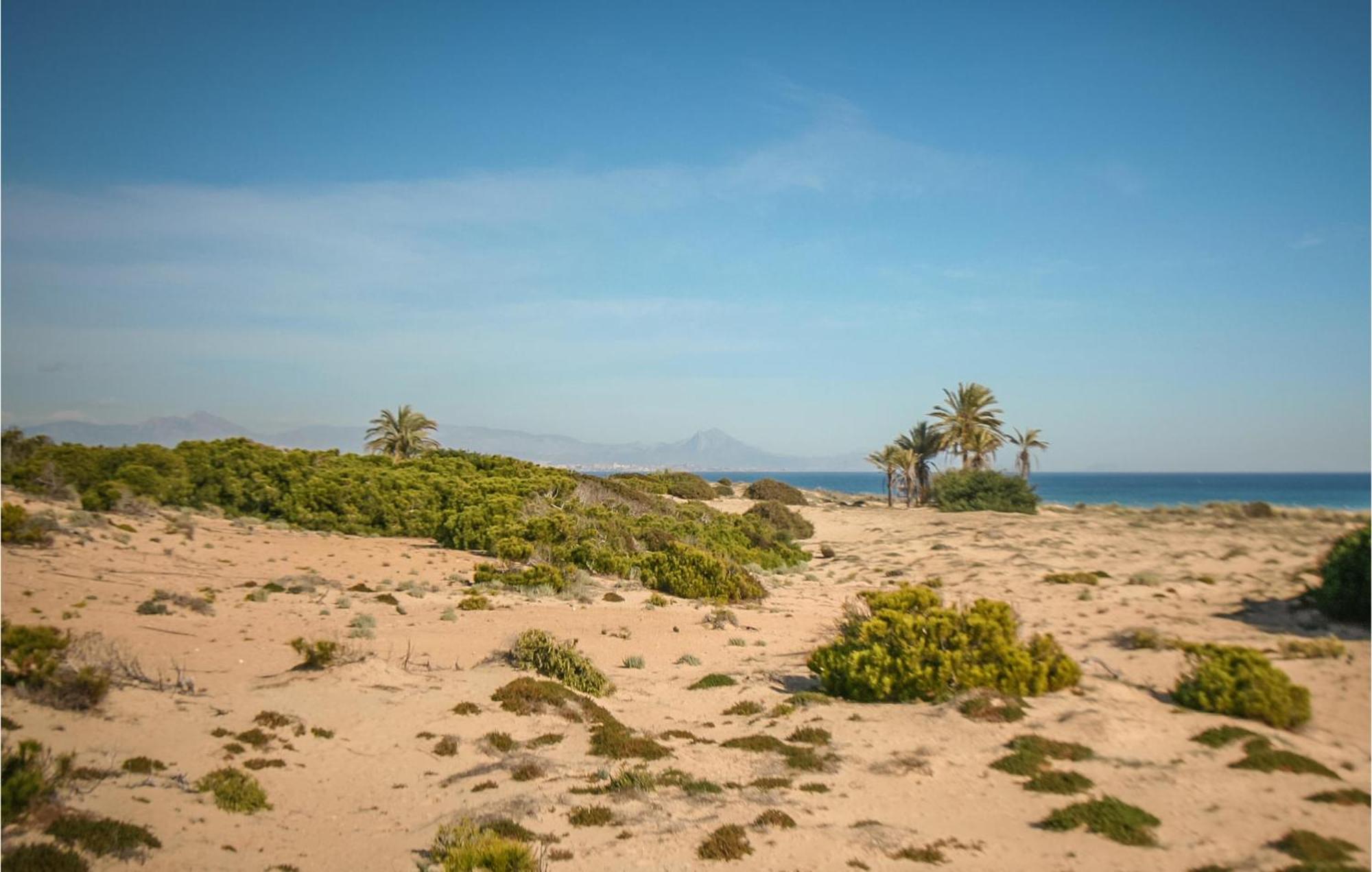 Lovely Apartment In Santa Pola With Wifi エクステリア 写真