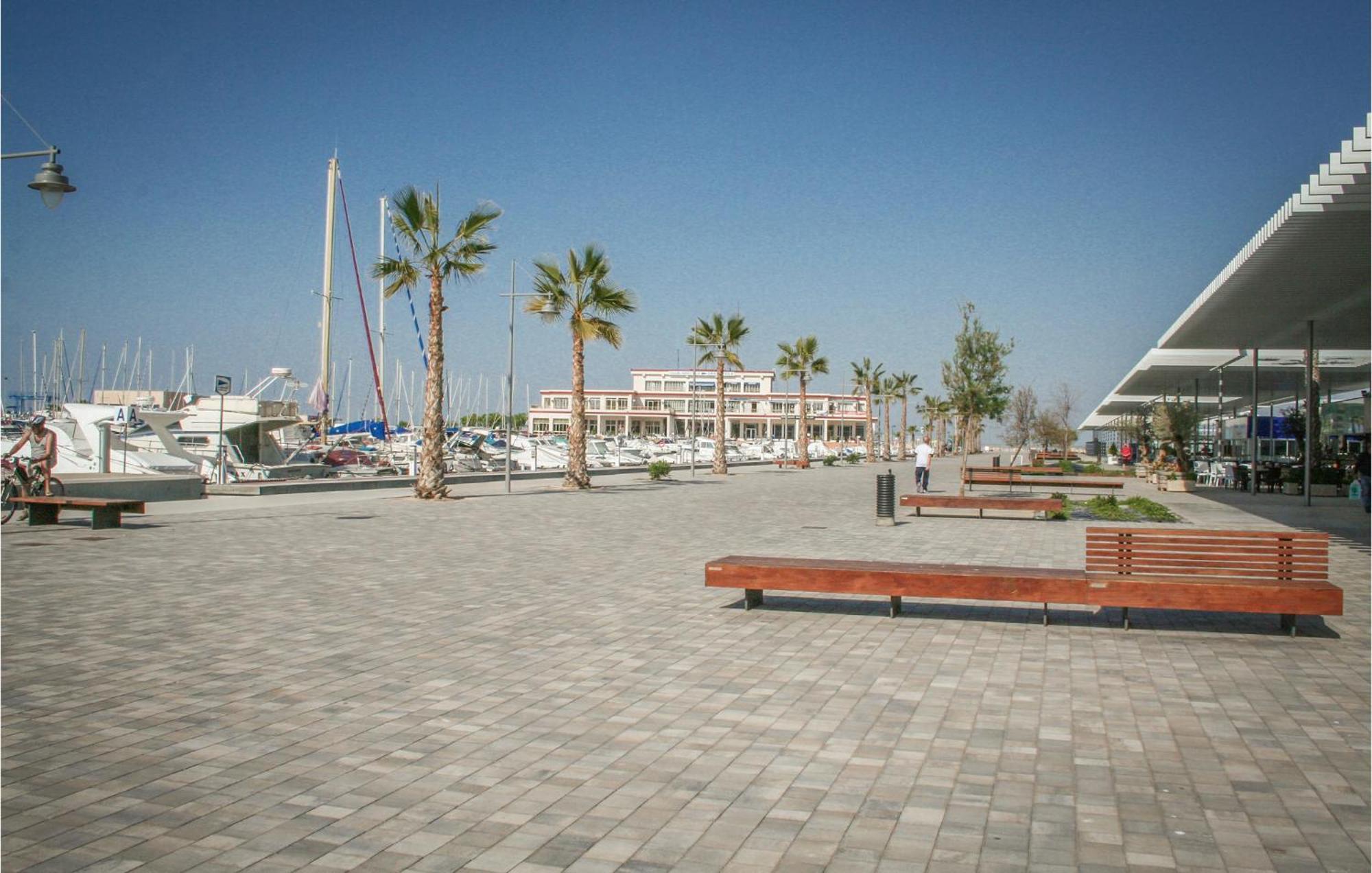 Lovely Apartment In Santa Pola With Wifi エクステリア 写真